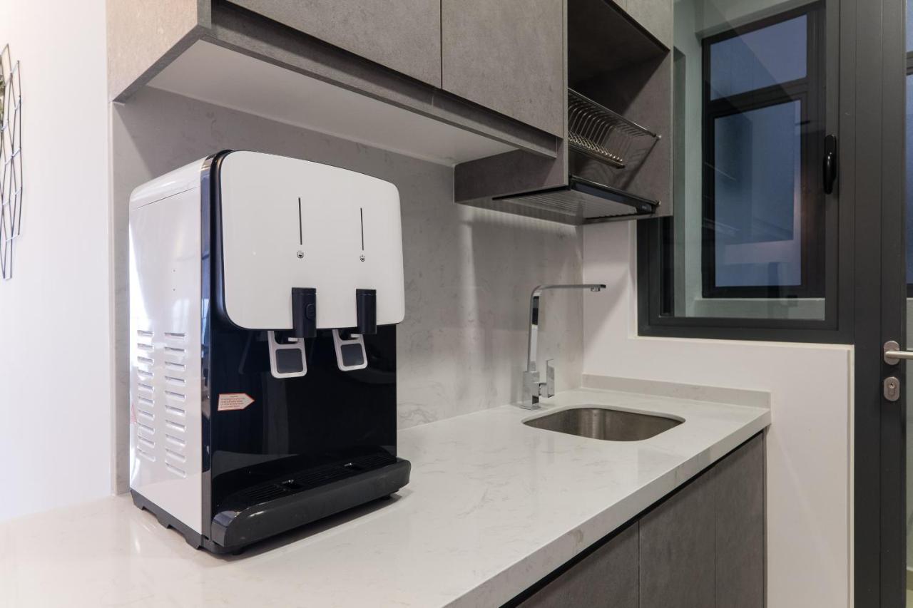Contemporary United Point 6 Pax 现代风格 Desa Park & Mont Kiara Apartment Kuala Lumpur Exterior photo