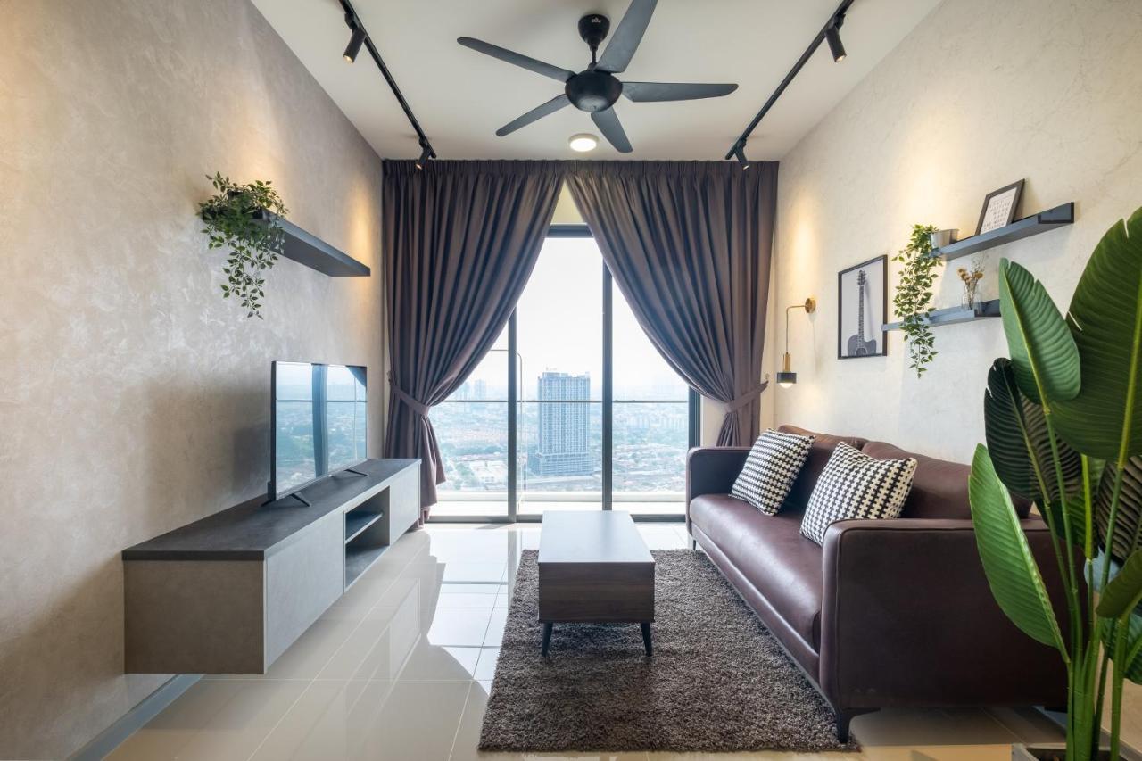 Contemporary United Point 6 Pax 现代风格 Desa Park & Mont Kiara Apartment Kuala Lumpur Exterior photo
